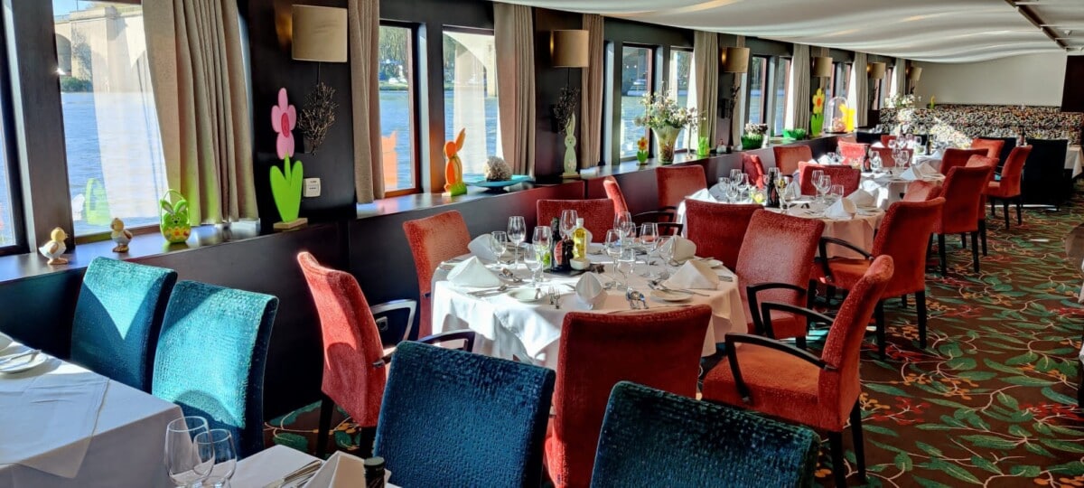 AmaWaterway dining room, Rhône River Cruise