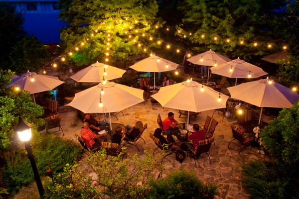 Outdoor Patio at Cabernet Grill