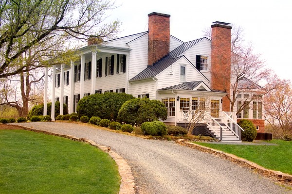 Visitors feel welcome from the moment they drive up to Virginia's Clifton Inn. Photo courtesy Clifton Inn