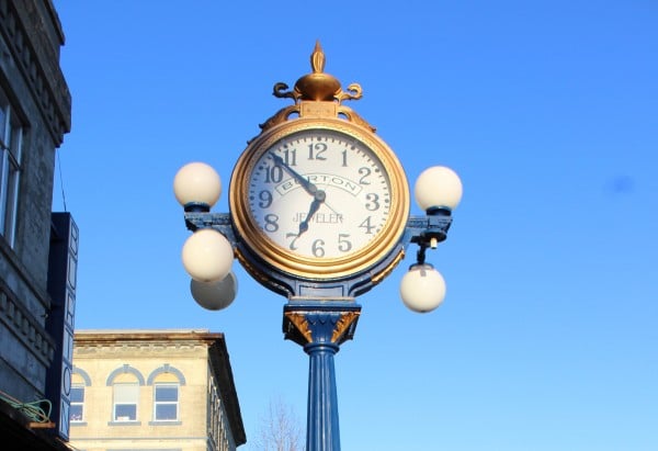 Burton Jewelers Clock