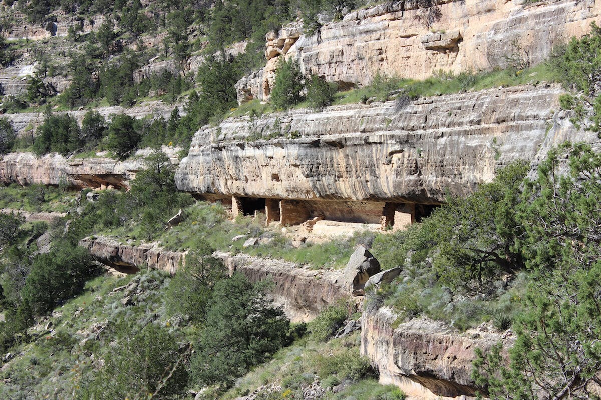 Walnut Canyon Cliff Dwelling