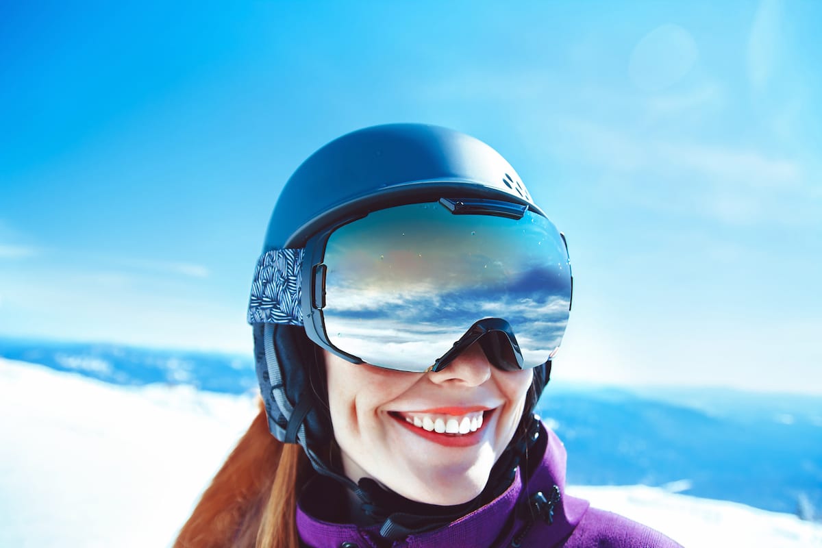wear goggles while skiing