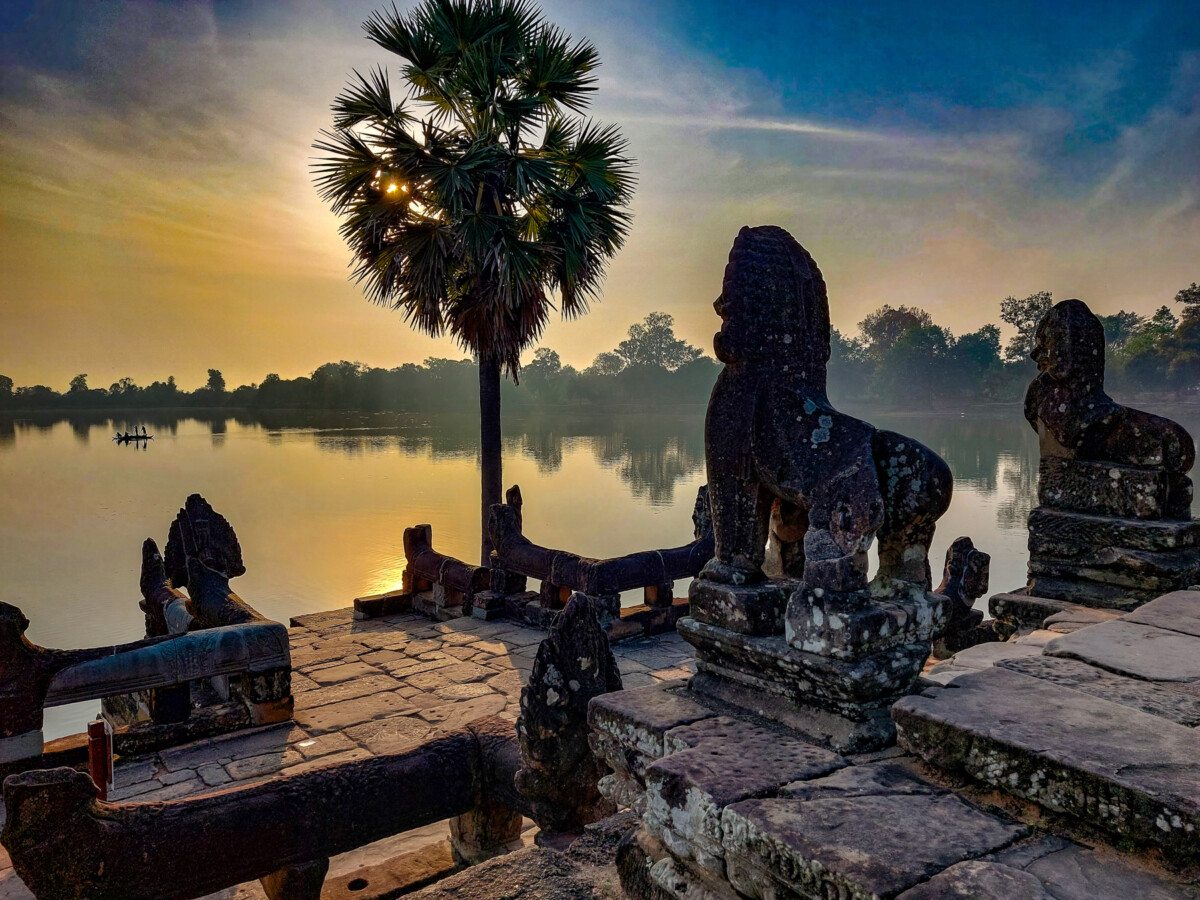 Early morning on Angkor Thom reservoir is an example of the ever-changing faces of the Park.