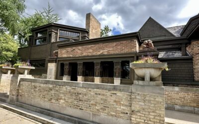 Frank Lloyd Wright: Treasure of Oak Park, Illinois